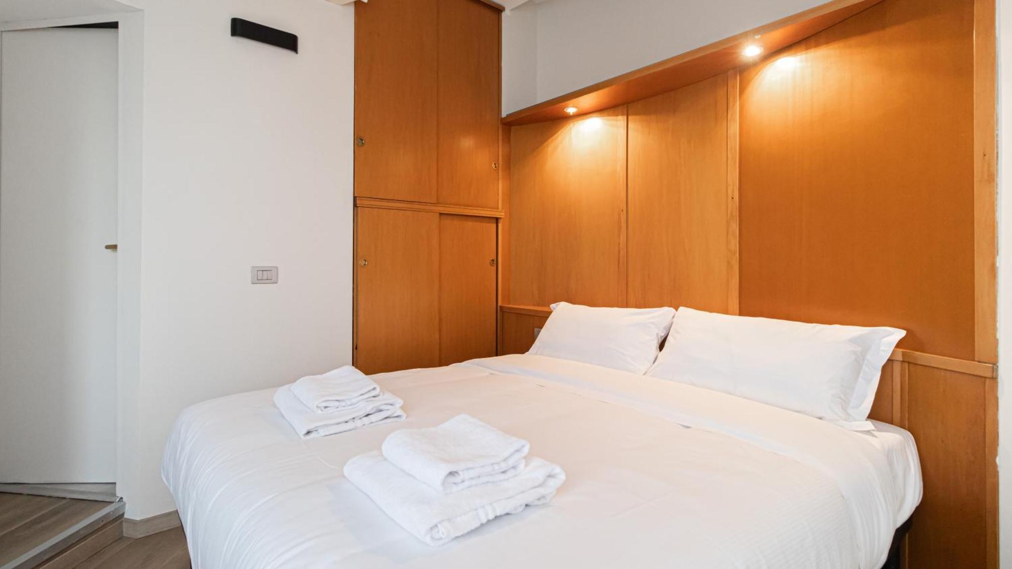 Italianway-Gian Galeazzo Apartment Milan Exterior photo